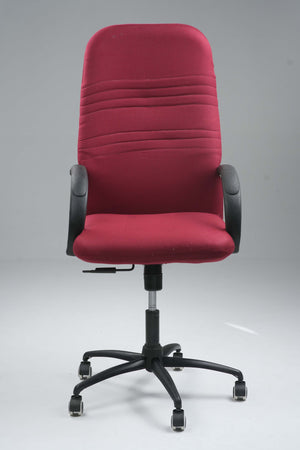 Grace Cushion High-Back Rolling Chair – Elevated Comfort with Enduring Strength